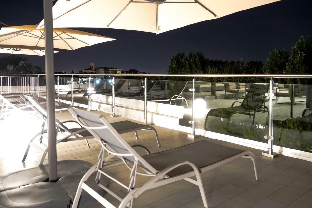 Sleep Tide Suites Милано Екстериор снимка