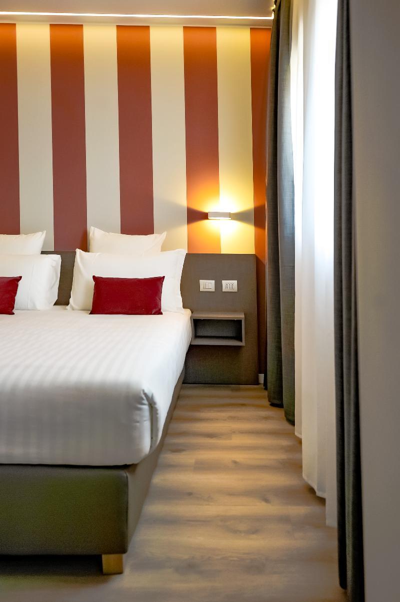 Sleep Tide Suites Милано Екстериор снимка